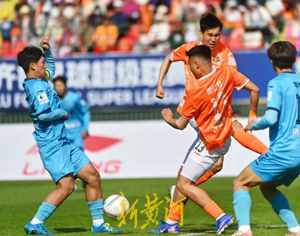 半场战报：济南队4比0领先，济宁队打进两个乌龙球